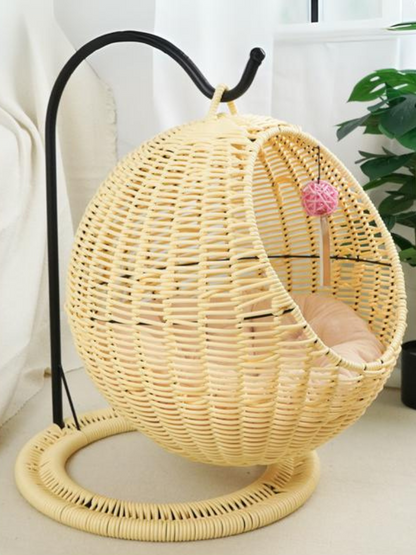 サークル型ラタン風キャットハウス