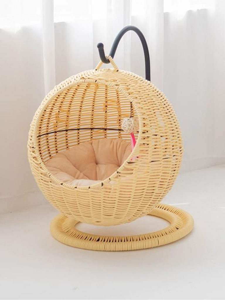 Circle type rattan style cat house