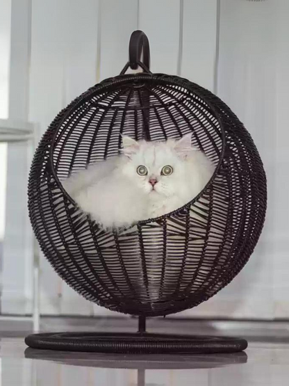 Circle type rattan style cat house