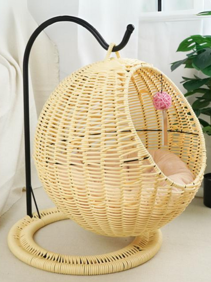 Circle type rattan style cat house