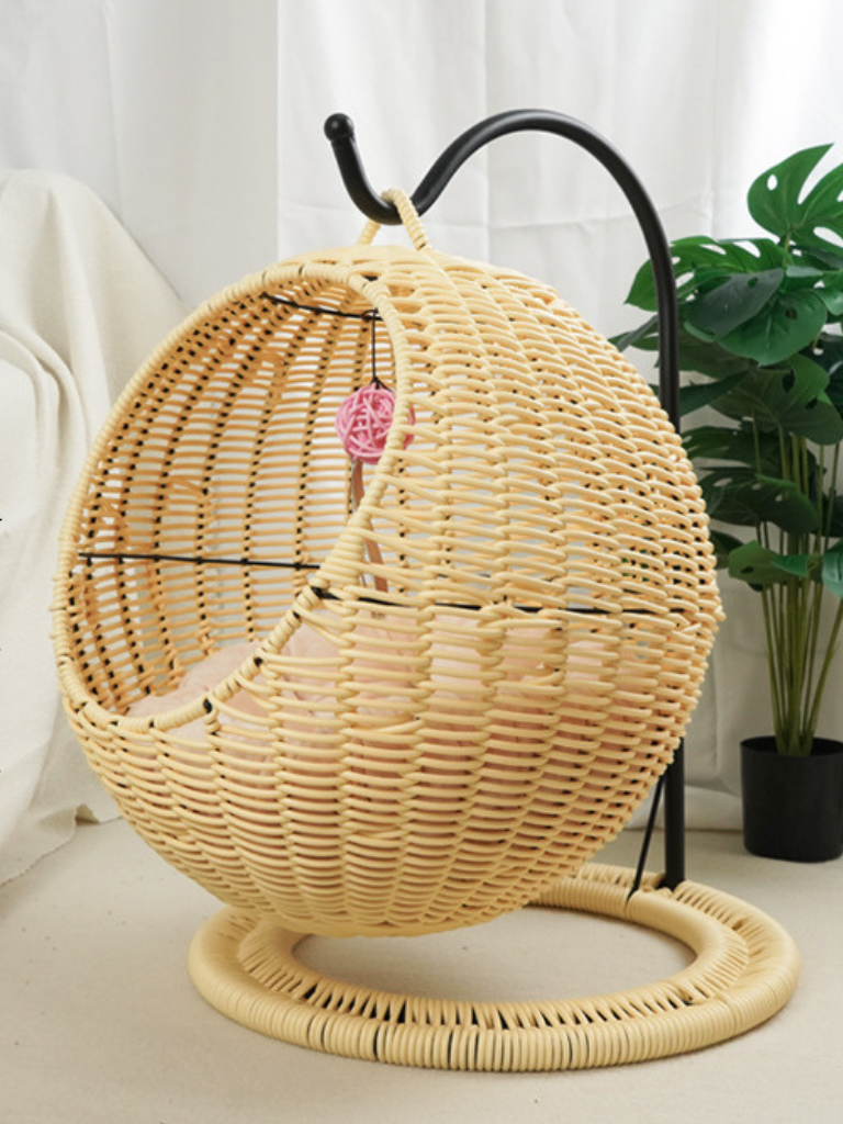 Circle type rattan style cat house