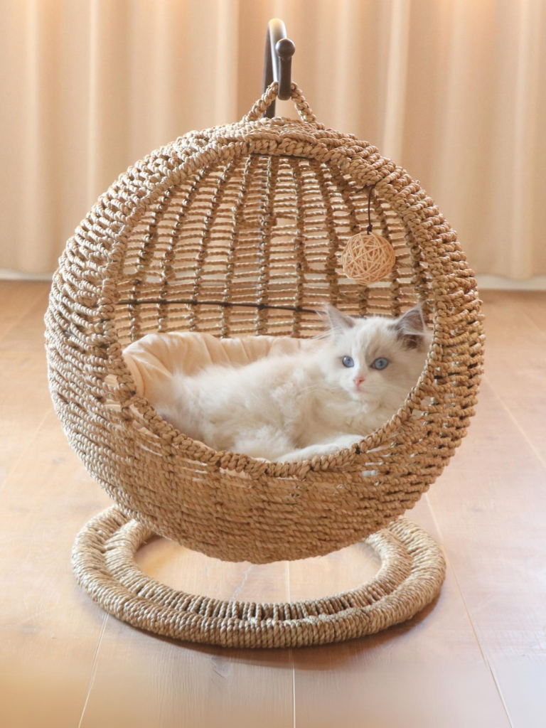 ラタン製キャットベッド ハンドル付き 早いもの勝ち 【公式通販】 ラタン製キャットベッド ハンドル付き 早いもの勝ち 【公式通販】
