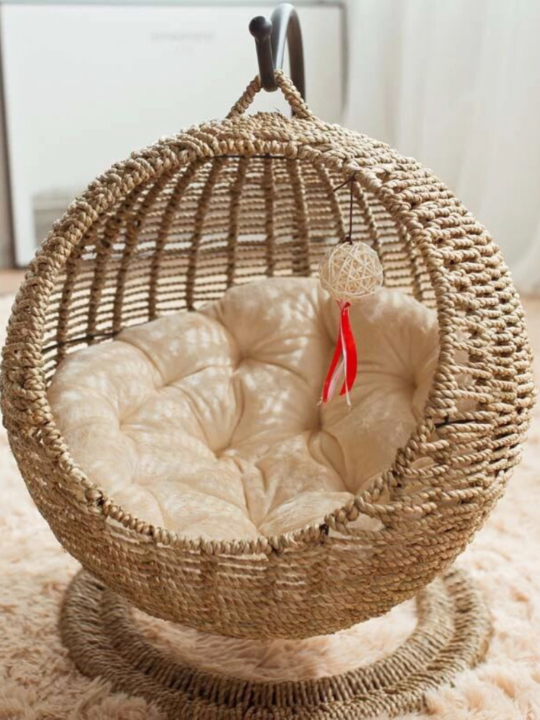 Circle type rattan style cat house