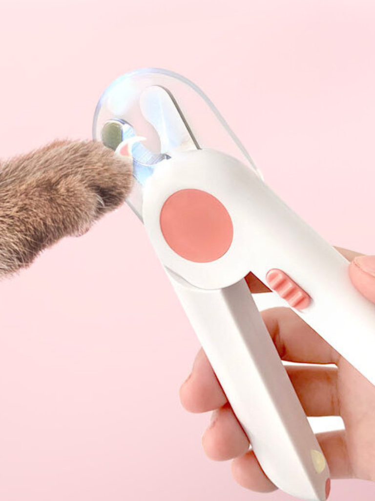 Glowing pet nail clipper [with LED light and nail file] 