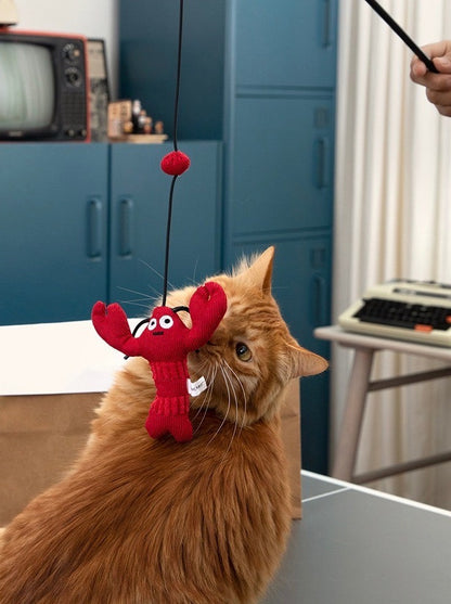 Crayfish cat toy 